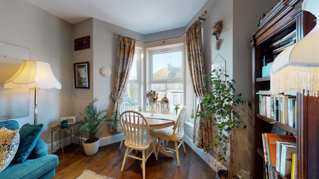 Boutique Margate Abode Exterior photo